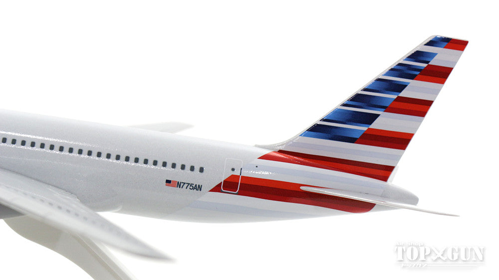 767-200 American Airlines N775AN (without gear/stand included) 1/200 *Plastic [SKR796]