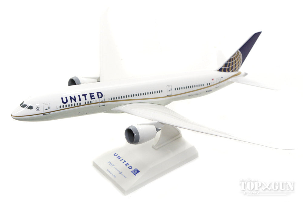 787-9 United Airlines N38950 (without gear/stand included) 1/200 *Plastic [SKR810]