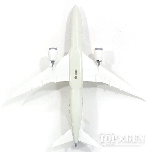 787-9 United Airlines N38950 (without gear/stand included) 1/200 *Plastic [SKR810]