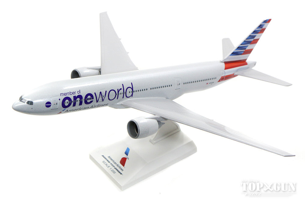 777-200ER American Airlines Special Paint "One World" N791AN (without gear/stand included) 1/200 *Plastic [SKR822]