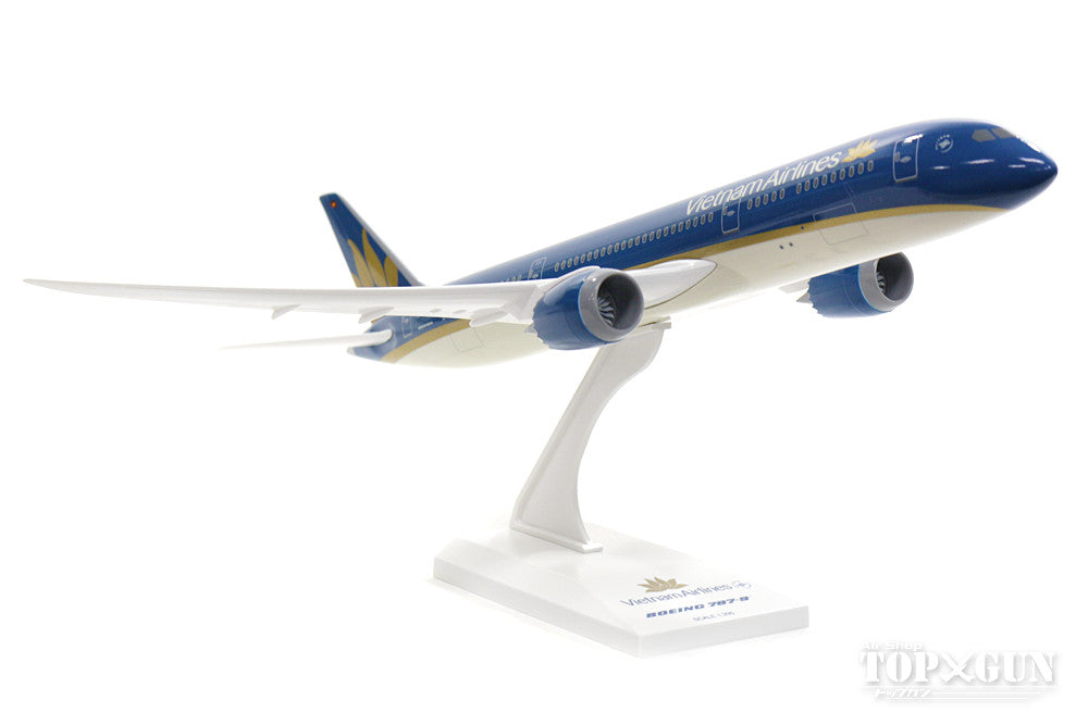 787-9 Vietnam Airlines VN-7879 (without gear/stand included) 1/200 *Plastic [SKR828]