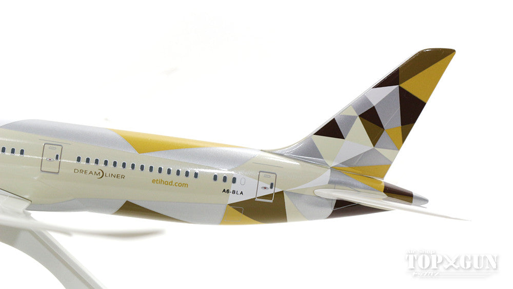 787-9 Etihad Airways A6-BLA (without gear/stand included) 1/200 *Plastic [SKR834]