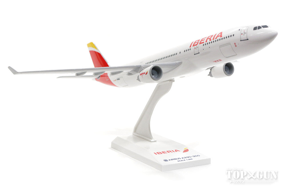 A330-300 Iberia Airlines F-WWKA (without gear/stand included) 1/200 *Plastic [SKR836]