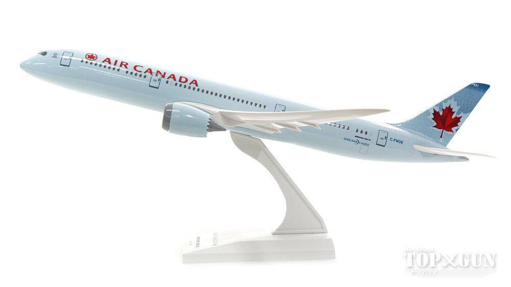 787-9 Air Canada C-FNOE (without gear/stand included) 1/200 *Plastic [SKR857]