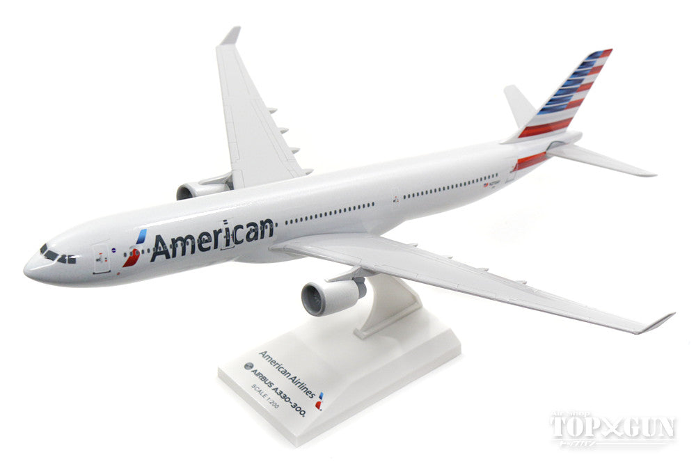 A330-300 American Airlines N270AY (without gear/stand included) 1/200 *Plastic [SKR872]