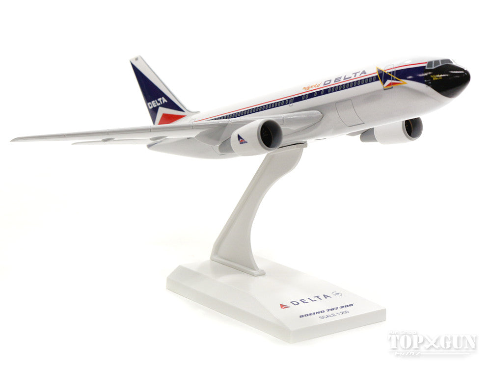 767-200 Delta Airlines "Spirit Of Delta" N102DA (without gear/stand included) 1/200 *Plastic [SKR910]