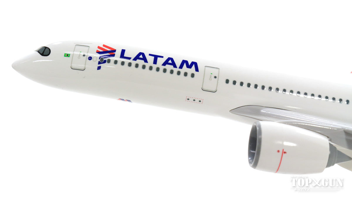 A350-900 LATAM Airlines PR-XTE (without gear/stand included) 1/200 *Plastic [SKR937]