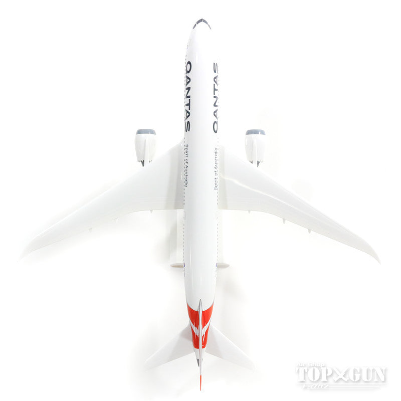 787-9 Qantas VH-ZNA (without gear/stand included) 1/200 *Plastic [SKR942]