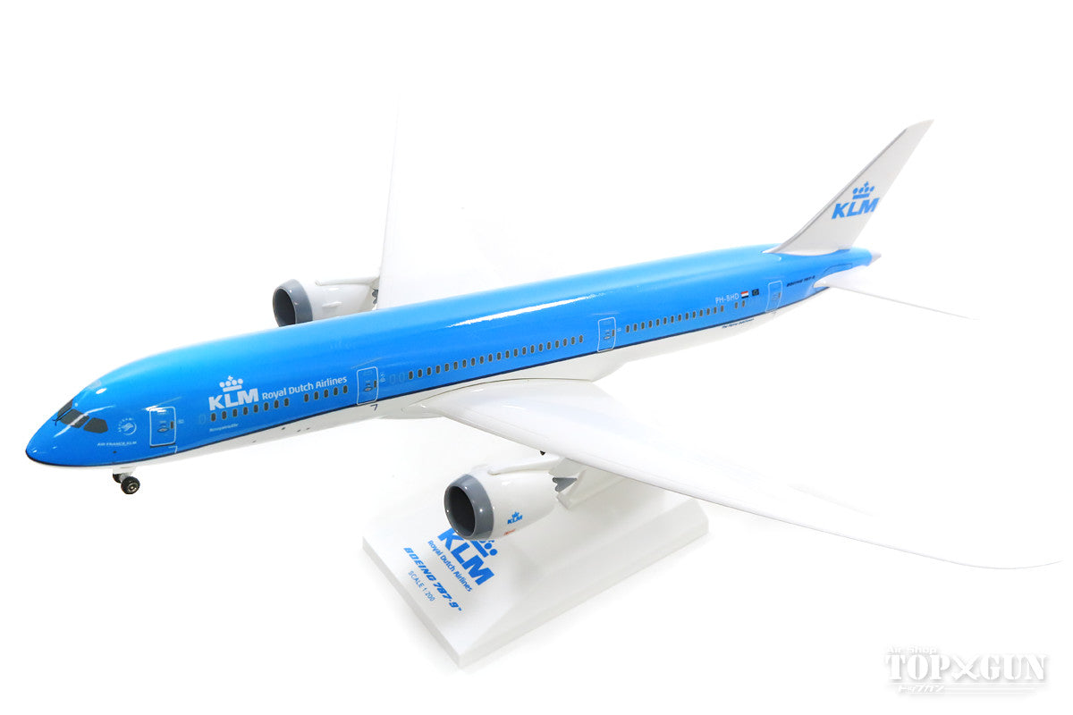 787-9 KLM Royal Dutch Airlines PH-BHD (gear/stand included) 1/200 *Plastic [SKR945]