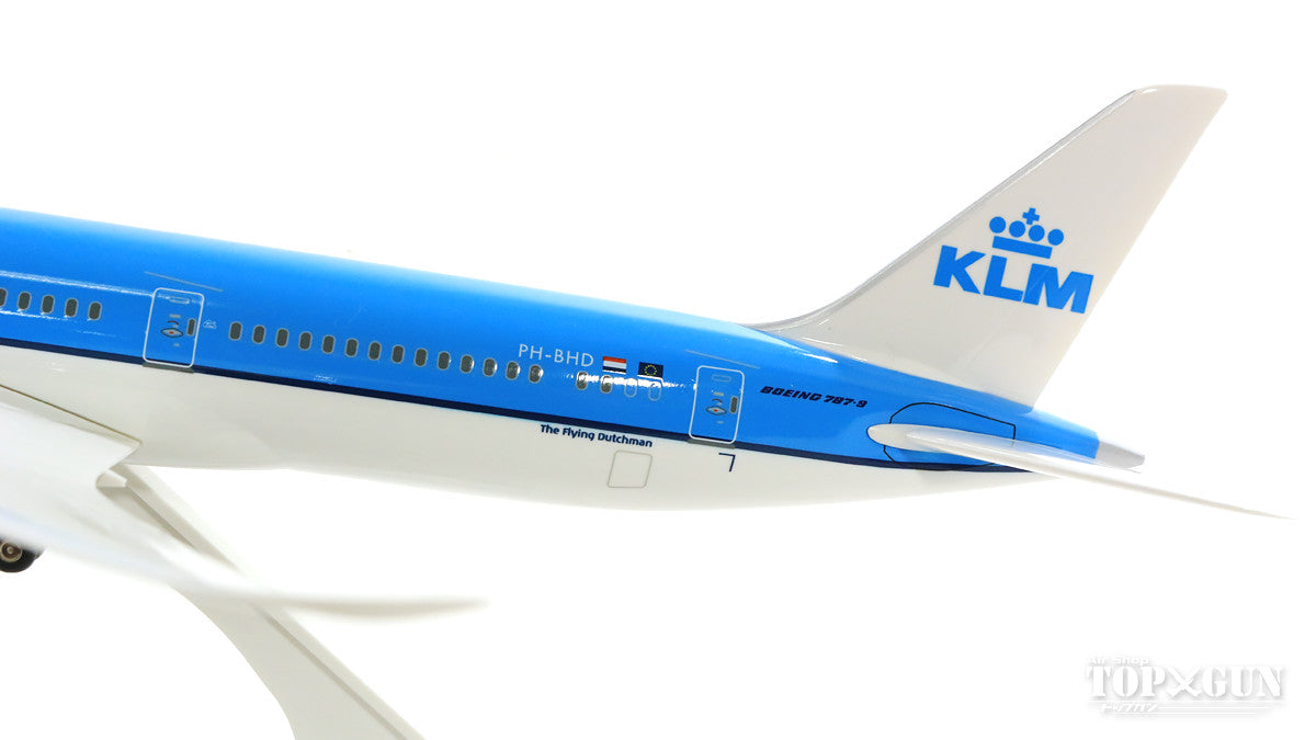 787-9 KLM Royal Dutch Airlines PH-BHD (gear/stand included) 1/200 *Plastic [SKR945]