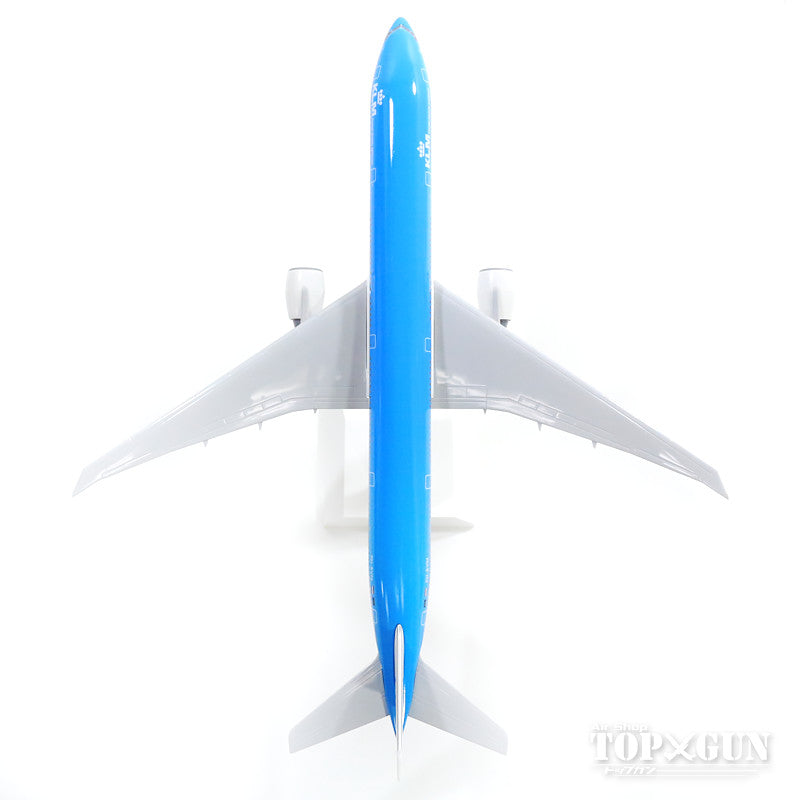 777-300ER KLM Royal Dutch Airlines PH-BVN (gear/stand included) 1/200 *Plastic [SKR951]