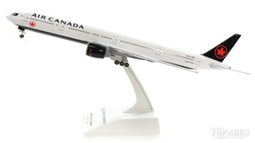 777-300ER エアカナダ 新塗装 C-FKAU (ギア/スタンド付属) 1/200 ※プラ製 [SKR955]