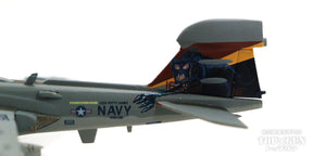 EA-6B アメリカ海軍 第136電子戦飛行隊「ガントレッツ」航空団司令機 04年 NF500 1/200 [T-7839]