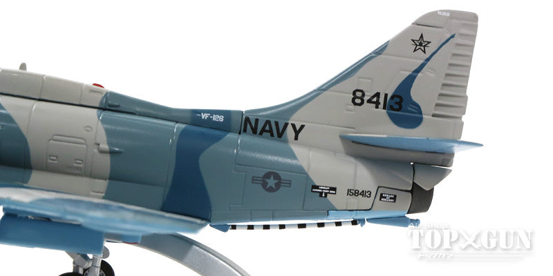 A-4M Skyhawk, US Navy 126th Fighter Squadron "Bandits", Virtual Enemy Blue Camouflage, Miramar Air Base #31/158413, December 1992, 1/72 [US37405]