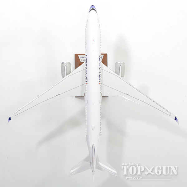 [Pre-order item] Airbus A350 China Airlines B-18901 1/200 *Stand included [WB-A350-001]