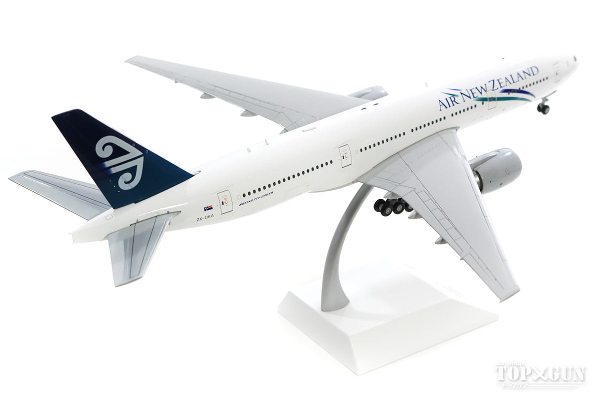 777-200ER Air New Zealand ZK-OKA (stand included) 1/200 [XX2148]