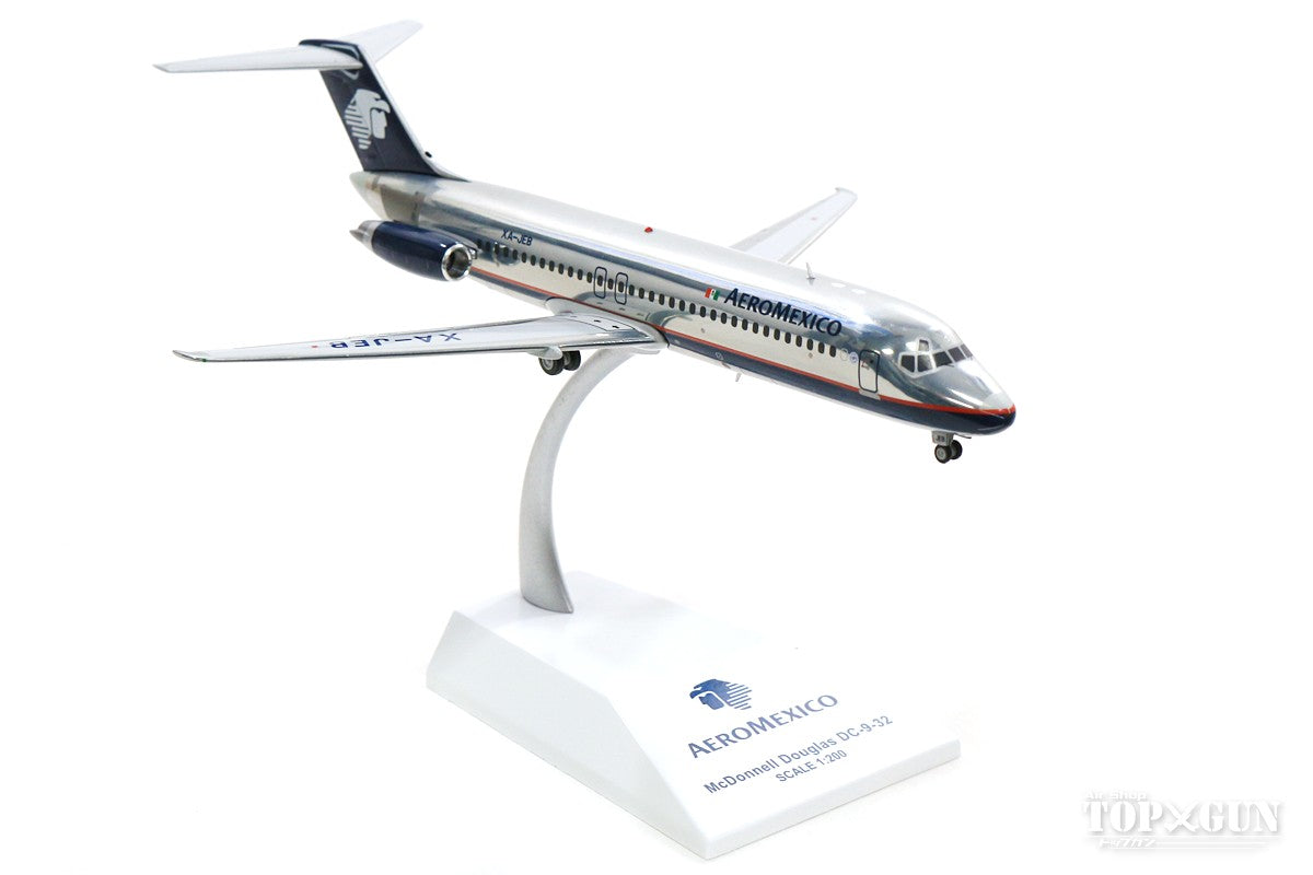 DC-9-30 Aeromexico XA-JEB With Stand 1/200 [XX2217]