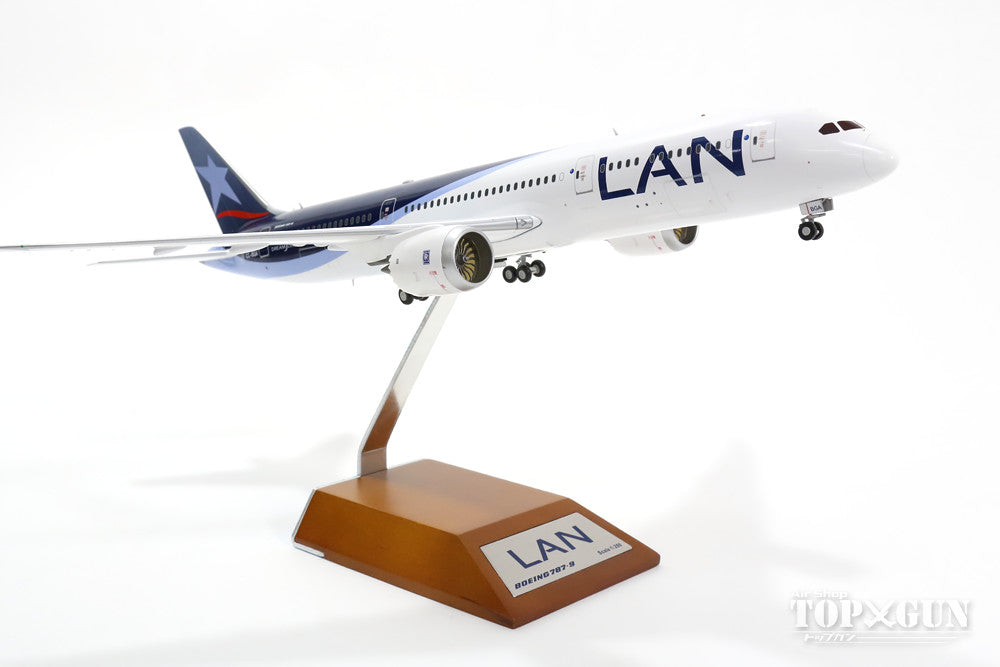 787-9 LAN Airlines CC-BGA (stand included) 1/200 *Made of metal [XX2228]