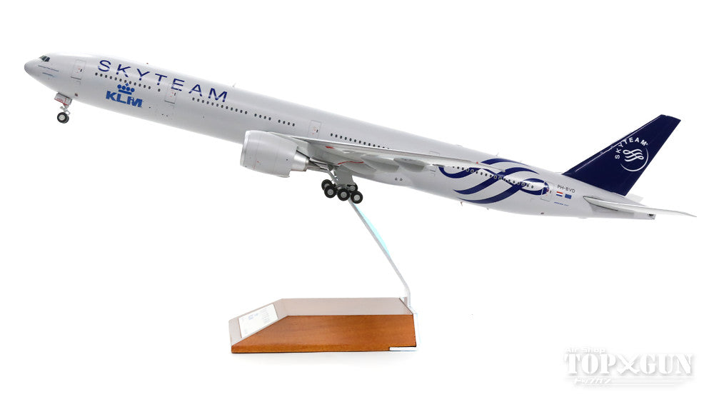 777-300ER KLM Royal Dutch Airlines Special Paint "SkyTeam" (Stand Included) 1/200 *Made of Metal [XX2250]