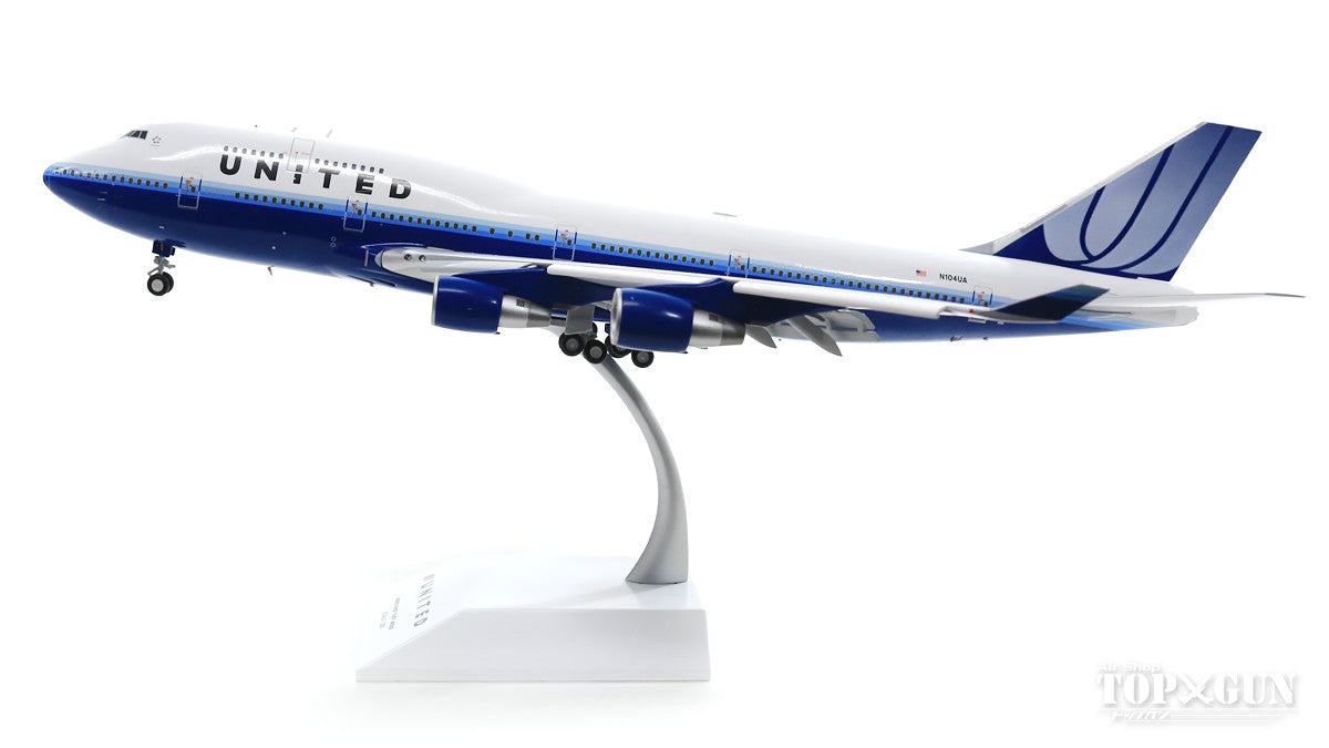 747-400 United Airlines N104UA *Flaps down (stand included) 1/200 [XX2266A]