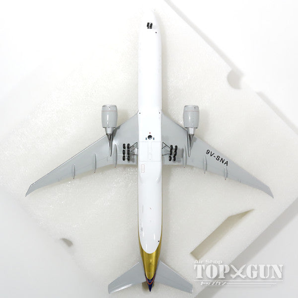 777-300ER Singapore Airlines 9V-SNA (stand included) 1/200 *Made of metal [XX2356]