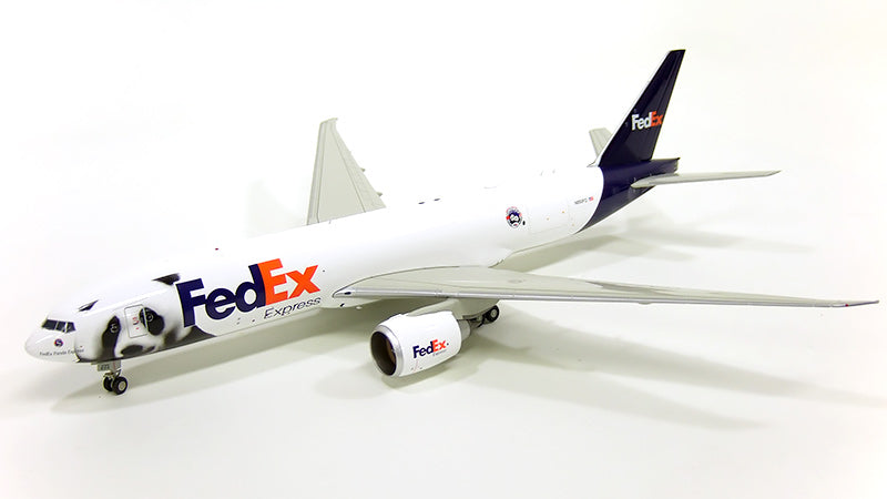 777-200F（貨物型） フェデックス 「パンダ エクスプレス」 (スタンド付き) 1/200 [XX2580]