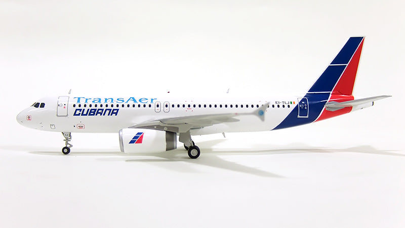 A320 Cubana Airlines (with stand) 1/200 [XX2615]