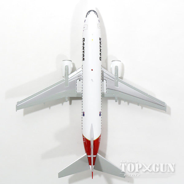 737-300 Qantas 90s VH-TAZ (stand included) 1/200 *Made of metal [XX2693]