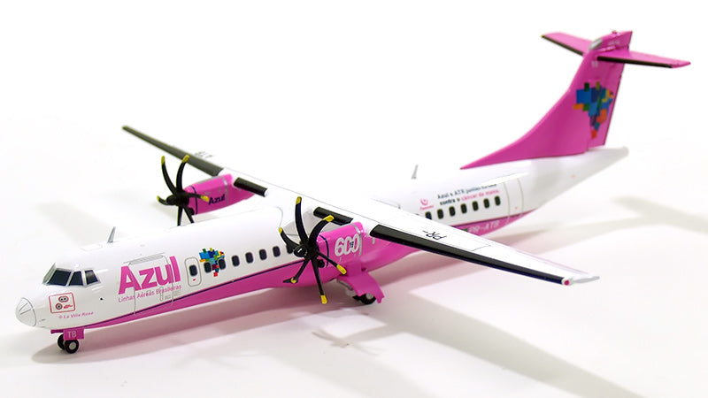 ATR-72-600 アズールブラジル航空 ピンク色塗装 (スタンド付き) 1/200 [XX2705]