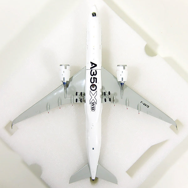 A350-900 Airbus House Color "Around the World" F-WWYB 1/200 *Stand included [XX2934]