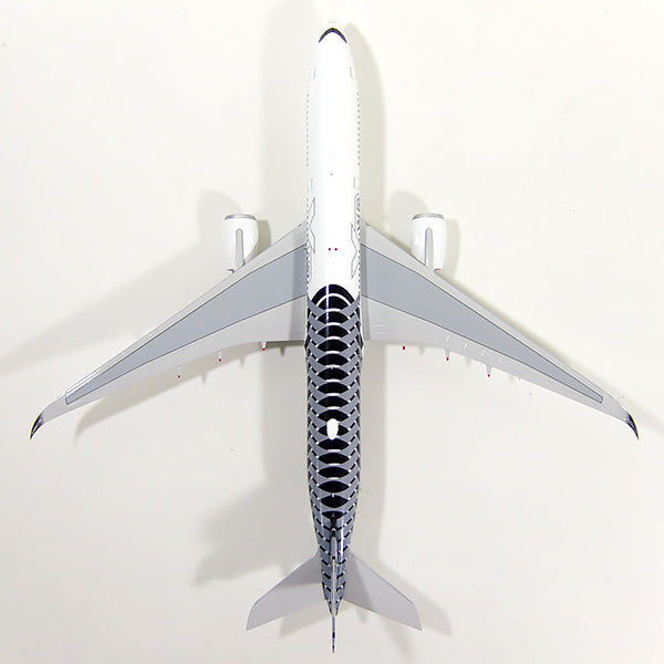 A350-900XWB Airbus House Color "Carbon Fiber" F-WWCF 1/200 *Stand included [XX2935]