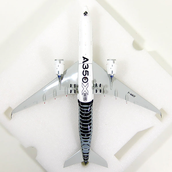 A350-900XWB Airbus House Color "Carbon Fiber" F-WWCF 1/200 *Stand included [XX2935]