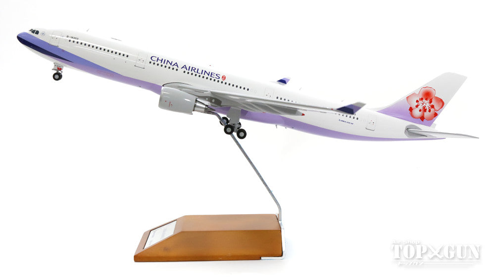 A330-300 China Airlines B-18353 (stand included) 1/200 *Made of metal [XX2965]