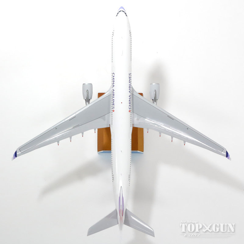 A330-300 China Airlines B-18353 (stand included) 1/200 *Made of metal [XX2965]