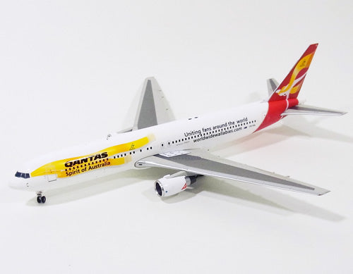 Boeing 767-300 Qantas Special Paint "Wallabies" VH-OGL 1/200 [XX2987]