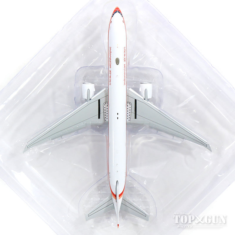 777-300ER Garuda Indonesia Retro Paint PK-GIK *Flaps Down With Antenna 1/400 [XX4165A]