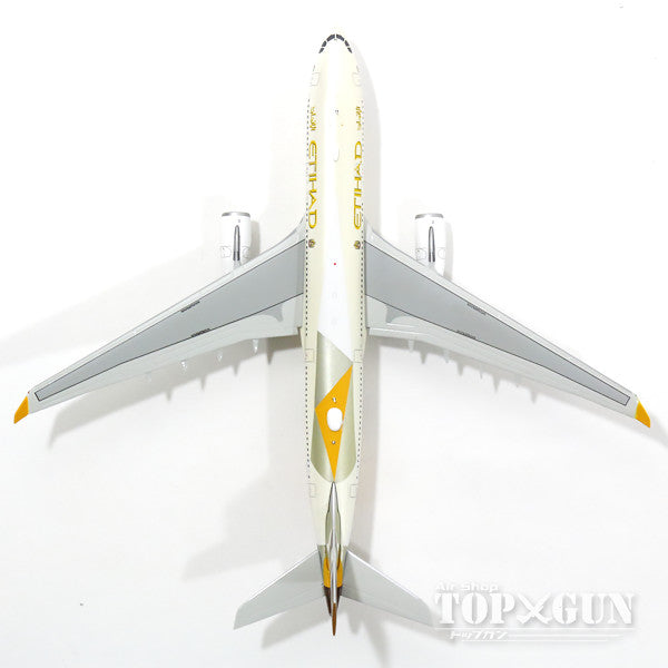 モデルプレーン(1/100) Etihad A330? モデルプレーン(1/100) Etihad