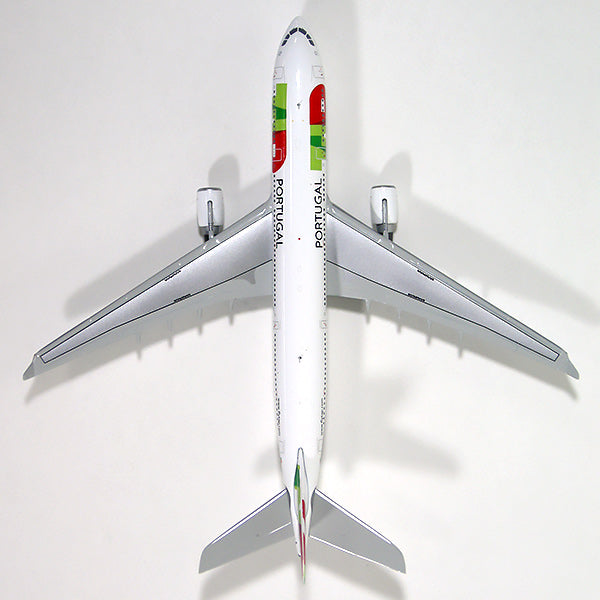 A330-200 TAPポルトガル航空 (アンテナ付き) CS-TON 1/400 [XX4621]